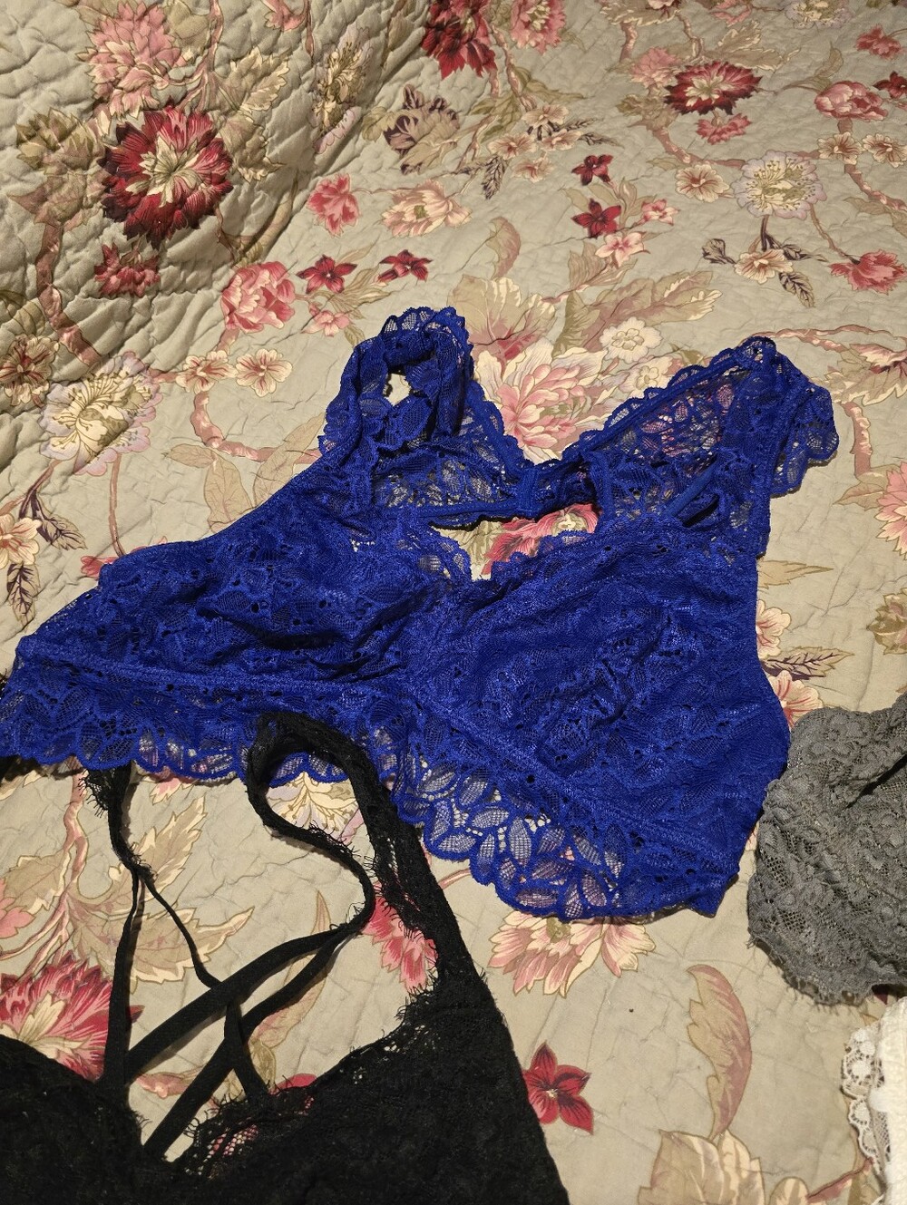 NINE Racerback Bralettes - Picture 5 of 6